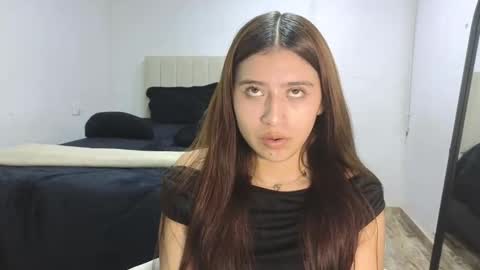 Snapshot of adelein_foxxx chatting on October 21, 2:56 am adellein foxx online show from October 21, 2:56 am