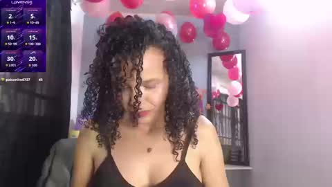 Snapshot of adeleth_blue chatting on September 12, 3:01 pm Adeleth online show from September 12, 3:01 pm