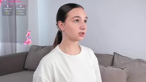 adelexx_zll online show from June 9, 5:19 am