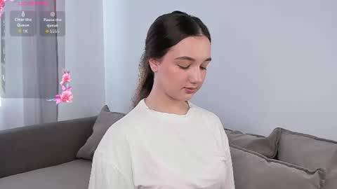 adelexx_zll online show from June 12, 4:55 am