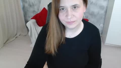 adelinalawson online show from February 11, 10:31 am