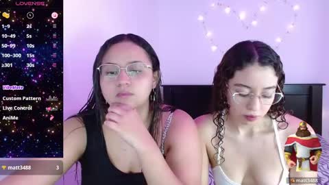 Snapshot of adeline_samy chatting on April 15, 4:52 am online show from April 15, 4:52 am