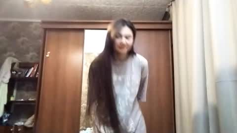 Anna online show from November 30, 3:05 pm