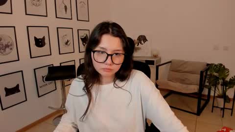 Your sweet girl online show from February 3, 9:50 pm