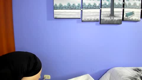 Adelle online show from January 23, 11:15 am