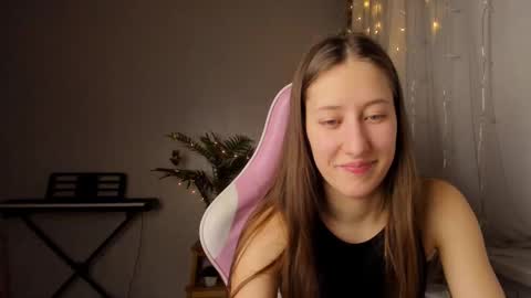 Snapshot of adellqueen chatting on February 25, 10:29 pm Adell online show from February 25, 10:29 pm