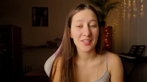 Snapshot of adellqueen chatting on March 5, 10:32 pm Adell online show from March 5, 10:32 pm