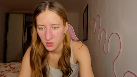 Adell online show from June 1, 9:38 pm