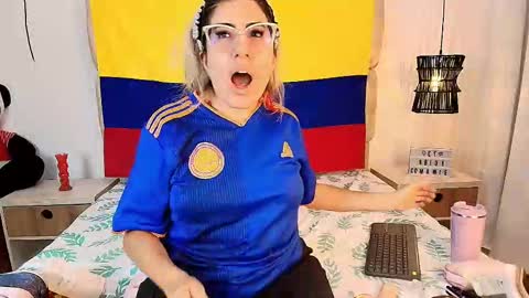 AdharaSmithh online show from September 9, 7:13 pm