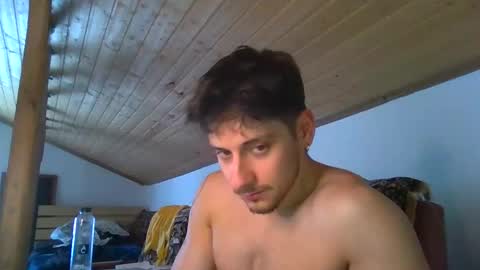 Snapshot of adi151943 chatting on April 4, 9:18 am JayHunter online show from April 4, 9:18 am