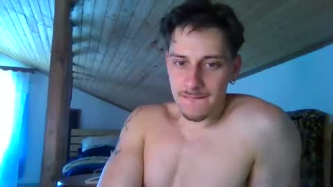 Snapshot of adi151943 chatting on May 5, 10:45 am JayHunter online show from May 5, 10:45 am