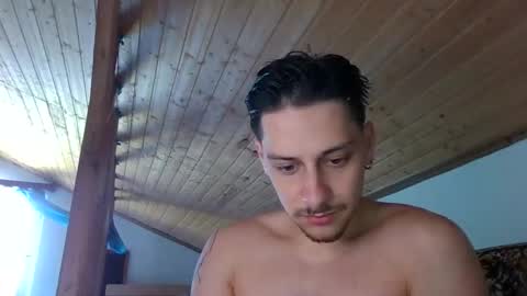 Snapshot of adi151943 chatting on May 11, 8:31 am JayHunter online show from May 11, 8:31 am