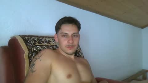 Snapshot of adi151943 chatting on June 4, 2:56 pm JayHunter online show from June 4, 2:56 pm