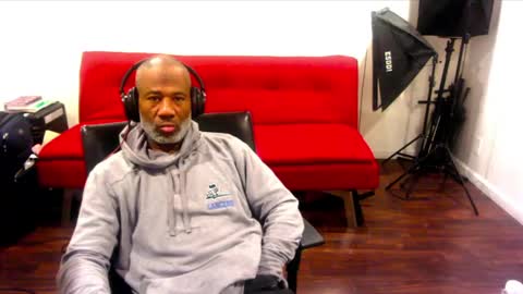 Snapshot of adick_ting chatting on December 6, 9:10 am adick_ting online show from December 6, 9:10 am