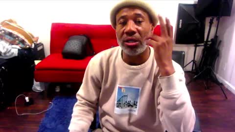 Snapshot of adick_ting chatting on December 30, 9:59 am adick_ting online show from December 30, 9:59 am