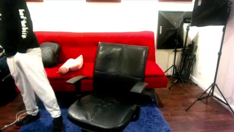 Snapshot of adick_ting chatting on January 12, 6:59 pm adick_ting online show from January 12, 6:59 pm