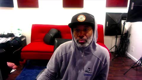 Snapshot of adick_ting chatting on January 16, 7:17 am adick_ting online show from January 16, 7:17 am