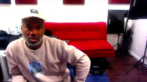 Snapshot of adick_ting chatting on January 26, 3:06 am adick_ting online show from January 26, 3:06 am