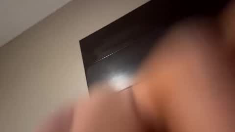 Snapshot of adick_ting chatting on February 9, 12:41 pm adick_ting online show from February 9, 12:41 pm