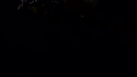 Snapshot of adick_ting chatting on October 3, 10:45 am adick_ting online show from October 3, 10:45 am