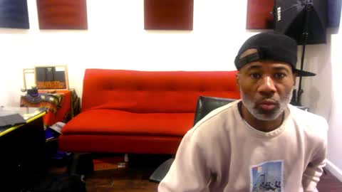 Snapshot of adick_ting chatting on November 30, 10:03 pm adick_ting online show from November 30, 10:03 pm