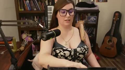 adobe_angel304 online show from December 25, 2:03 am