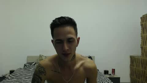 adonis0892 online show from October 26, 5:52 pm