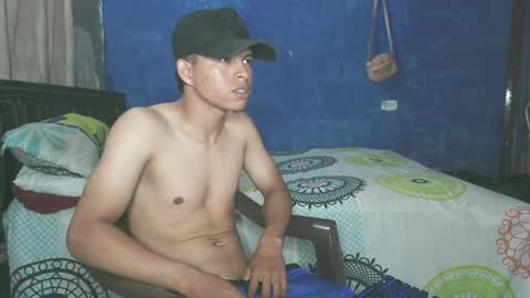 Snapshot of adonis5_ chatting on February 10, 10:47 pm Adonis online show from February 10, 10:47 pm