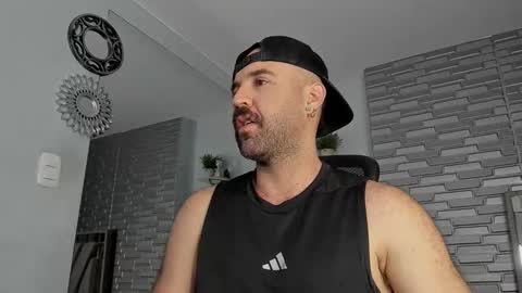 Juan online show from October 21, 6:08 pm