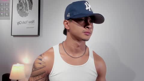 Adonis online show from January 4, 3:40 am