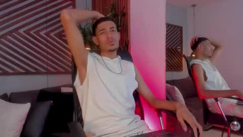 Snapshot of adonis_wb chatting on September 12, 7:58 pm adonis_wb online show from September 12, 7:58 pm