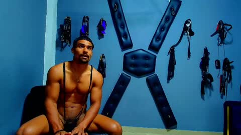 Snapshot of adonisdios chatting on May 18, 2:34 pm adonisdios online show from May 18, 2:34 pm