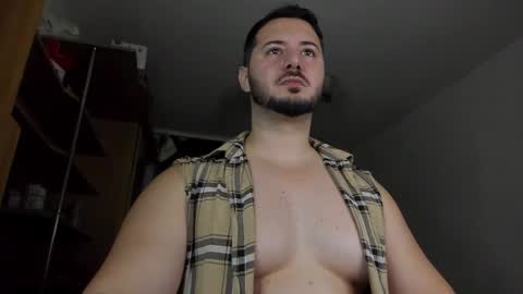 Snapshot of adonislovely chatting on November 27, 4:31 pm Adonis Steel online show from November 27, 4:31 pm