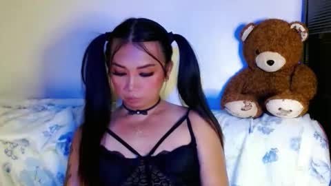 jasmine online show from April 30, 8:42 am