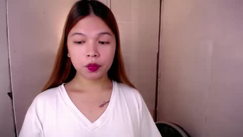 Snapshot of adorabletsforyouxx chatting on February 5, 5:09 pm adorabletsforyouxx online show from February 5, 5:09 pm