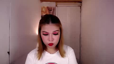 Snapshot of adorabletsforyouxx chatting on November 8, 3:12 pm adorabletsforyouxx online show from November 8, 3:12 pm