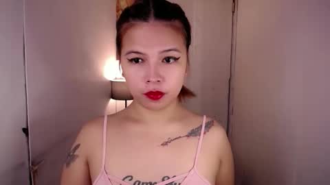 Snapshot of adorabletsforyouxx chatting on November 9, 12:14 pm adorabletsforyouxx online show from November 9, 12:14 pm