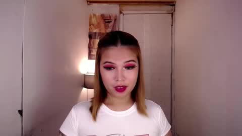 Snapshot of adorabletsforyouxx chatting on November 10, 3:44 pm adorabletsforyouxx online show from November 10, 3:44 pm