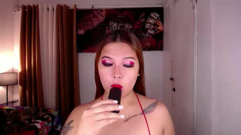 adorabletsforyouxx online show from April 7, 5:35 pm