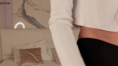 Snapshot of adoracortes chatting on November 17, 5:02 am adoracortes online show from November 17, 5:02 am