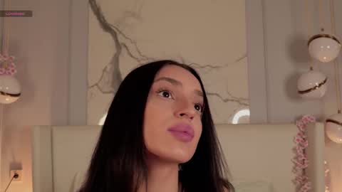 Snapshot of adoracortes chatting on November 19, 5:07 am adoracortes online show from November 19, 5:07 am