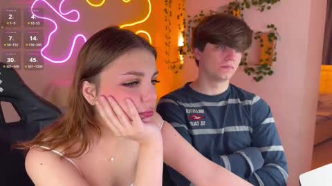 adrean_sofi online show from October 28, 1:03 pm