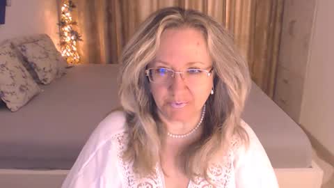 Cryna online show from January 11, 11:37 am