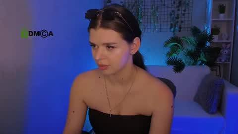 adri_sky online show from August 4, 12:52 pm