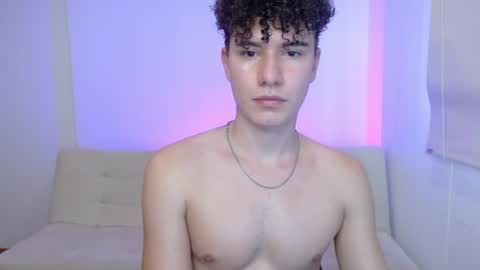 Snapshot of adrian_morelli chatting on July 3, 9:10 pm adrian morelli online show from July 3, 9:10 pm