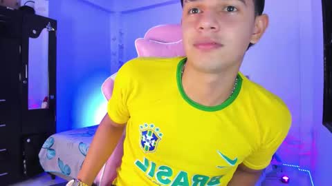 ADRIAN online show from March 28, 7:13 pm