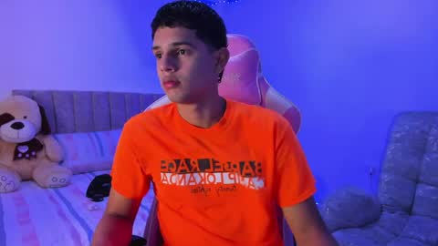 ADRIAN online show from April 7, 7:03 pm