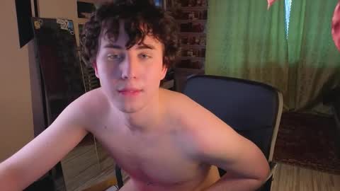 Adri online show from March 13, 1:18 pm