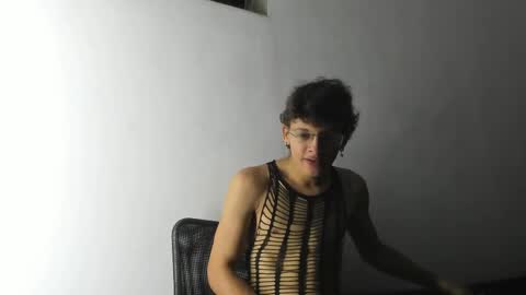 Adrian W  online show from June 3, 3:20 am