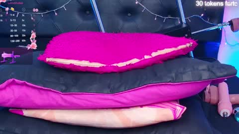 Snapshot of adriana_55 chatting on February 23, 6:17 am AdrianaSexy online show from February 23, 6:17 am